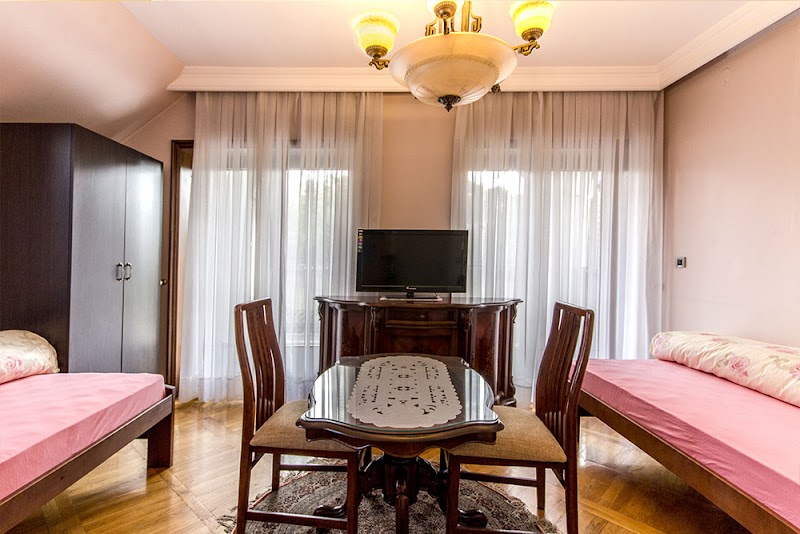 Starački dom BG Dom 56